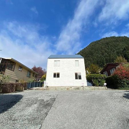 Hideaway Rima - In The Cbd Lägenhet Queenstown Exteriör bild